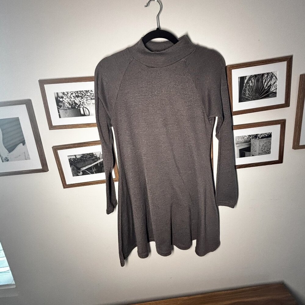 Women’s Brown Long Sleeve Mock Neck Sweater Dress